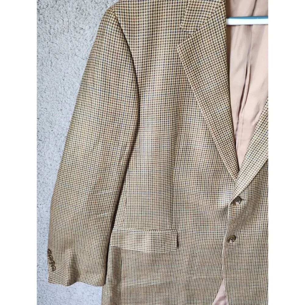 CHAPS Beige Houndstooth Blazer Sport Coat Suit Jacket Men's Size 42‎ R 100% Silk